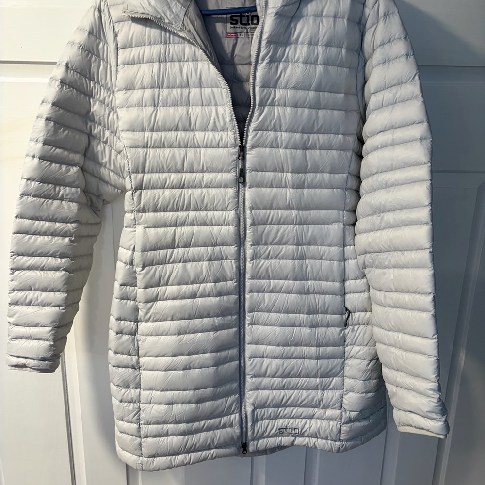 Stio Women's Pinion Down Light Gray Puffer Jacket